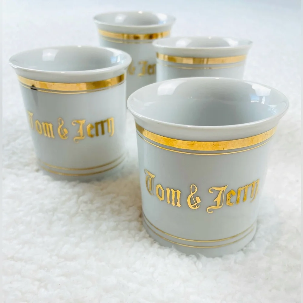 (VTG) TOM & JERRY • Set of 4 White and Gold Tea Cups